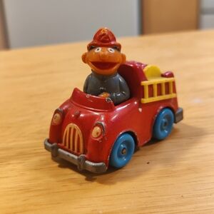 Earnie The Muppet Babies In A Die Cast Car